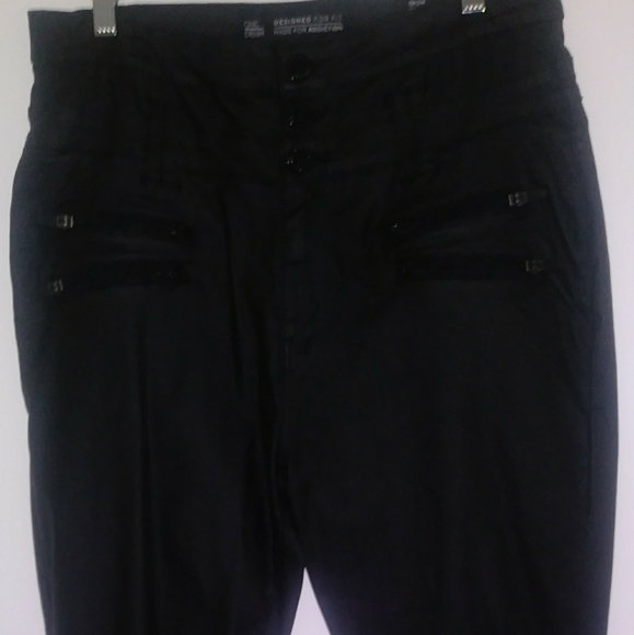 Chic Denim High Rise - Picture 2 of 2